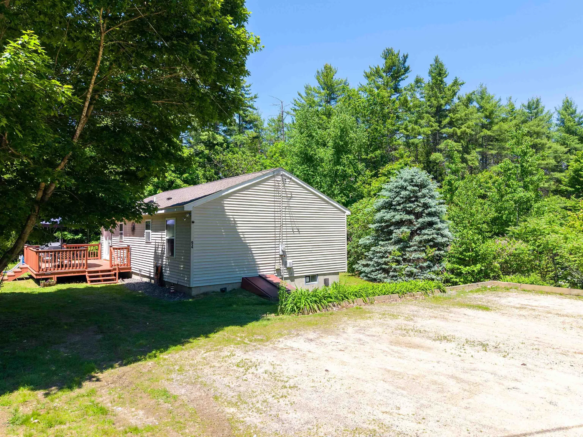 94 Hill Road Alstead NH 03602
