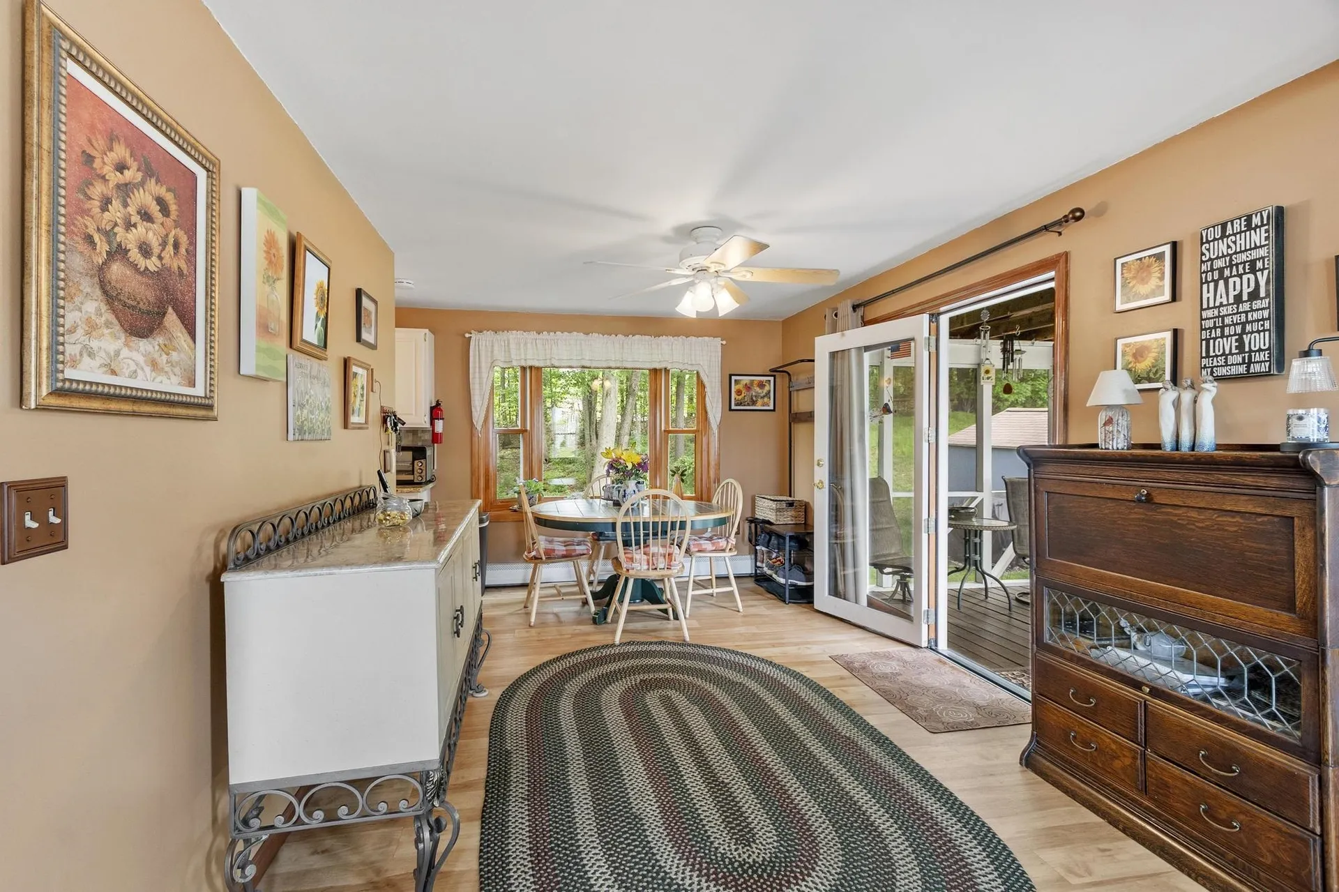 31 Tigertail Circle Derry NH 03038