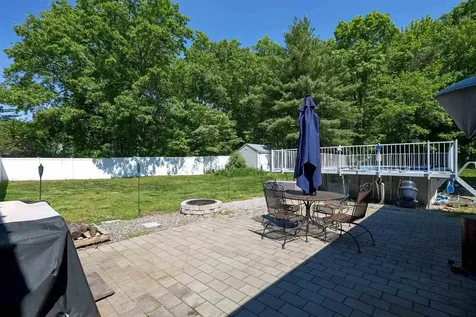 109 Baboosic Lake Road Merrimack NH 03054