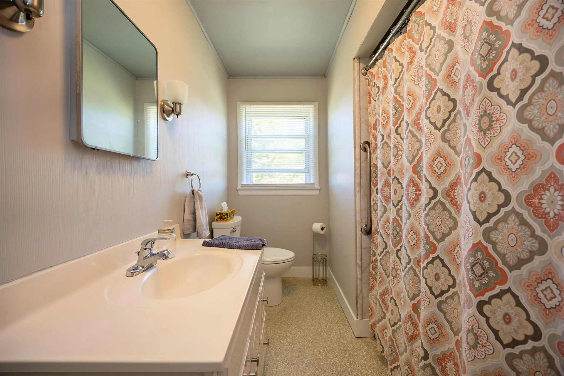 1272 Concord Avenue St. Johnsbury VT 05819