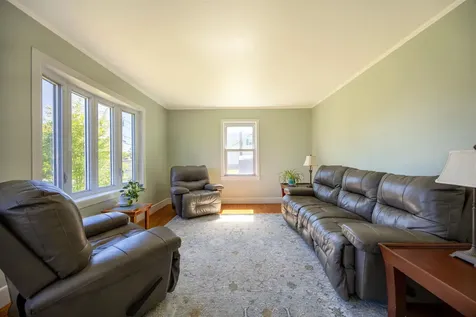 1272 Concord Avenue St. Johnsbury VT 05819