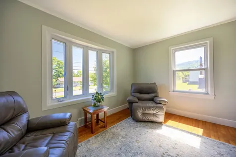 1272 Concord Avenue St. Johnsbury VT 05819
