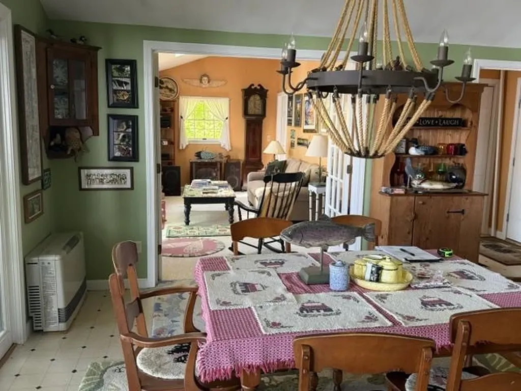 39 Island Drive Bridport VT 05734