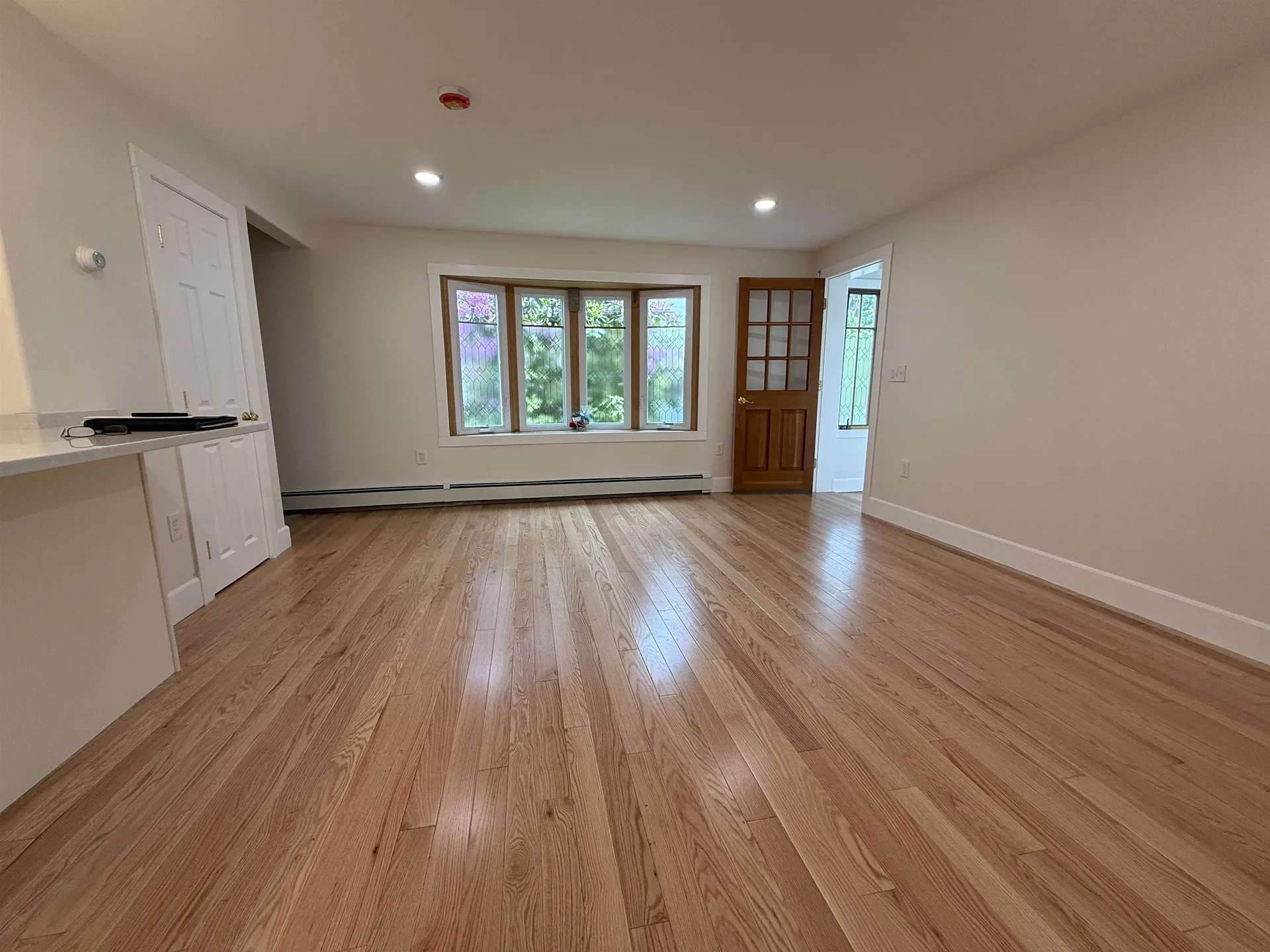 6 Griffin Avenue Londonderry NH 03053