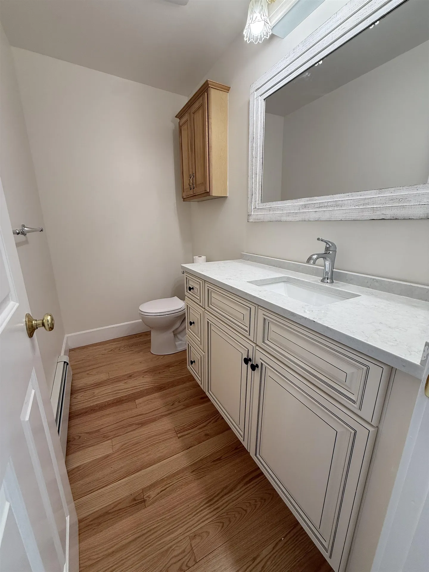 6 Griffin Avenue Londonderry NH 03053