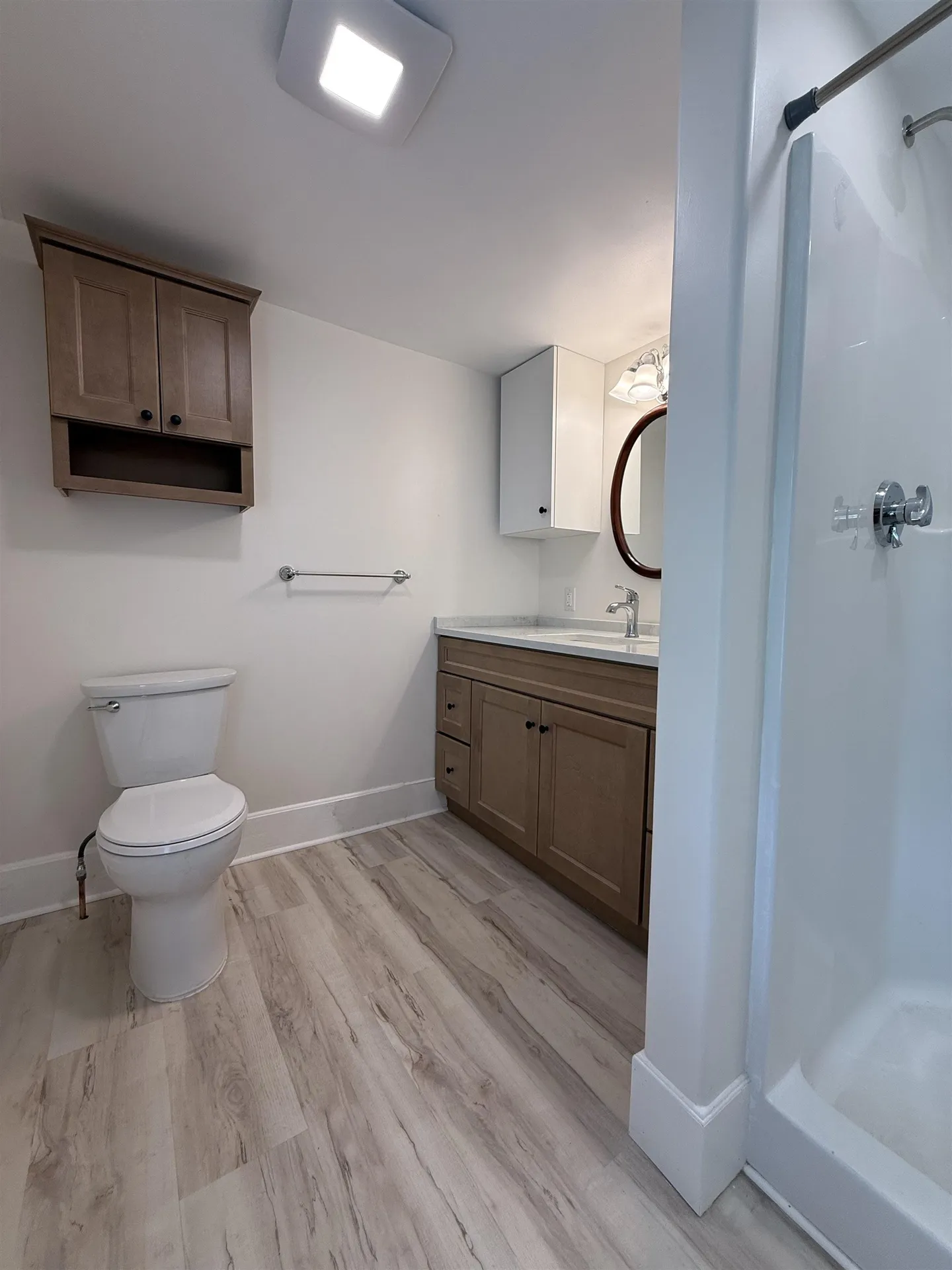 6 Griffin Avenue Londonderry NH 03053