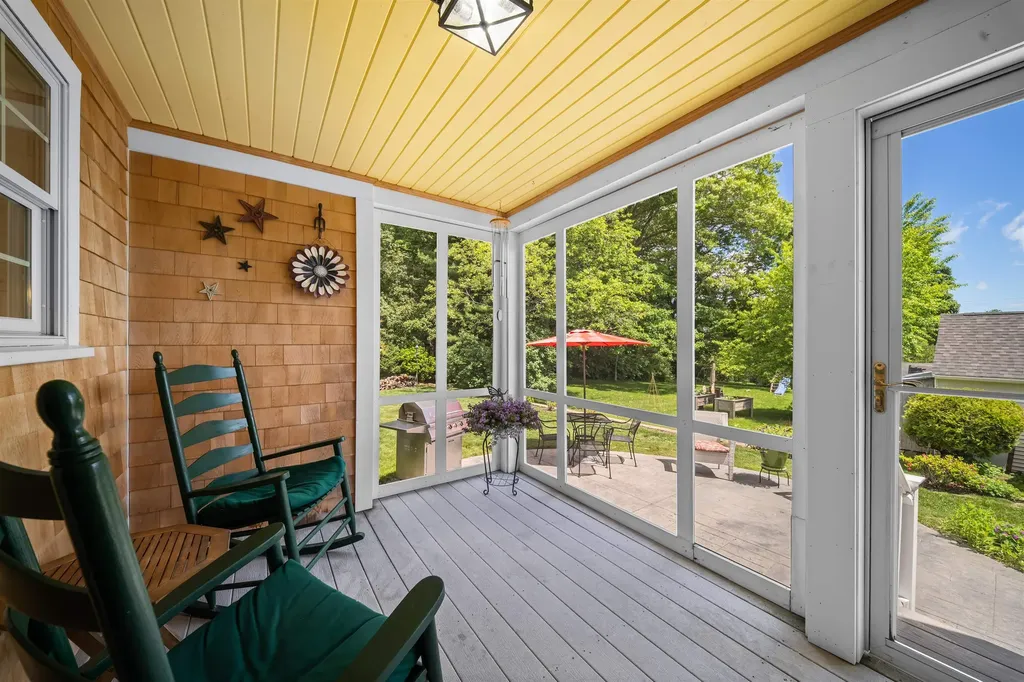 232 Dover Point Road Dover NH 03820