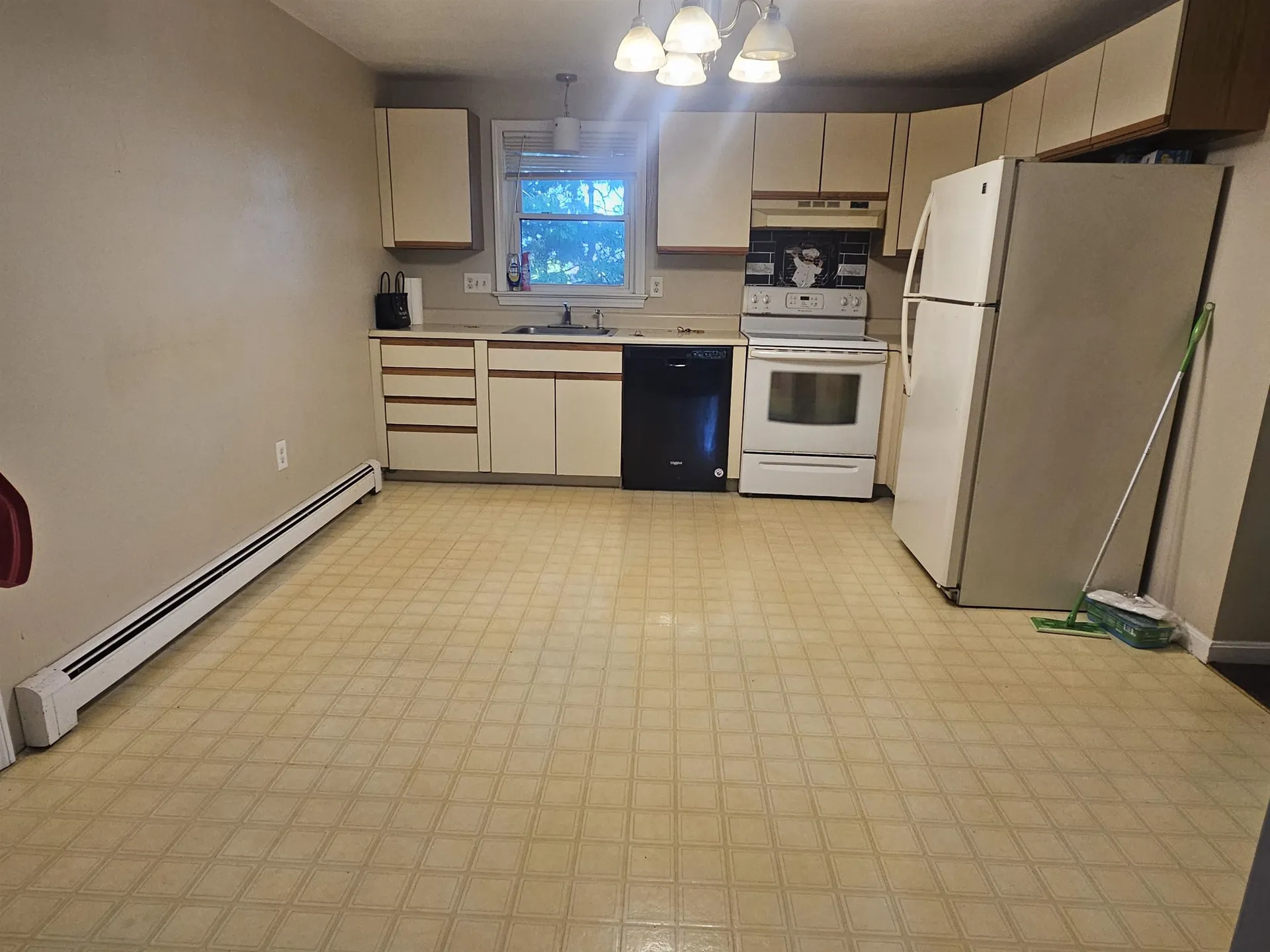 200 Circle Road Manchester NH 03103