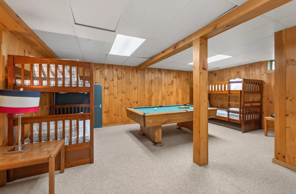 15 Sawmill Village Way Dover VT 05356