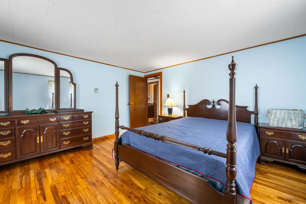 25 Lake Francis Drive Pittsburg NH 03592