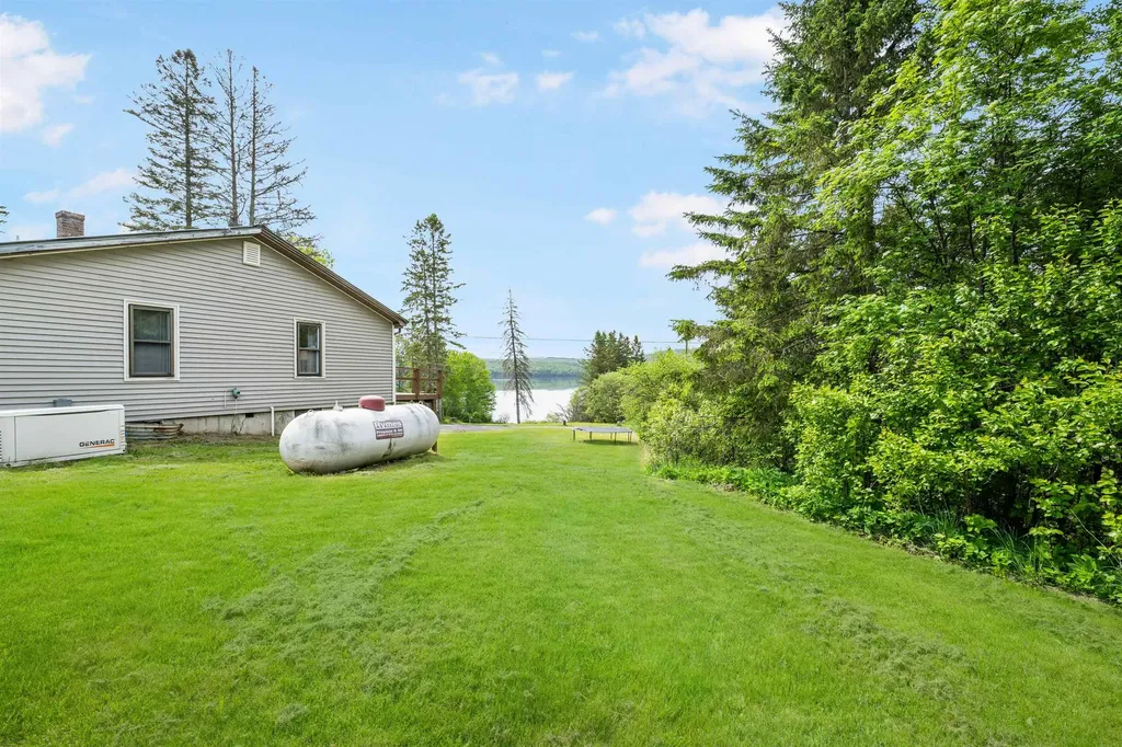 25 Lake Francis Drive Pittsburg NH 03592