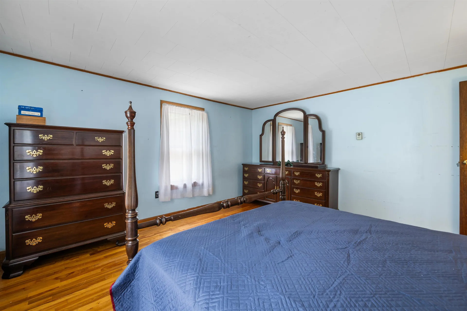 25 Lake Francis Drive Pittsburg NH 03592