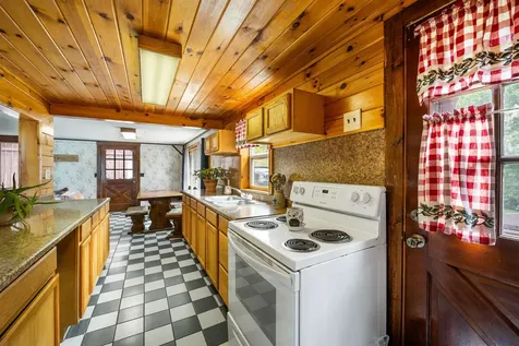 25 Lake Francis Drive Pittsburg NH 03592