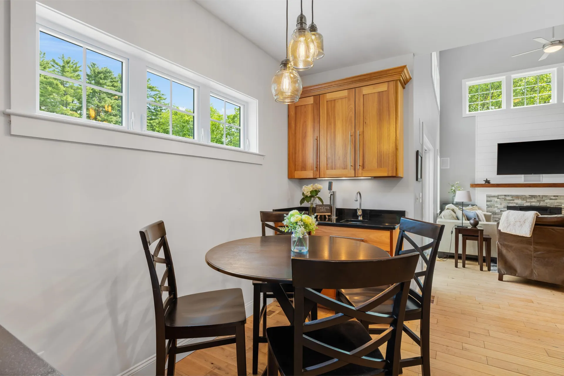 8 Heron Way Stratham NH 03885