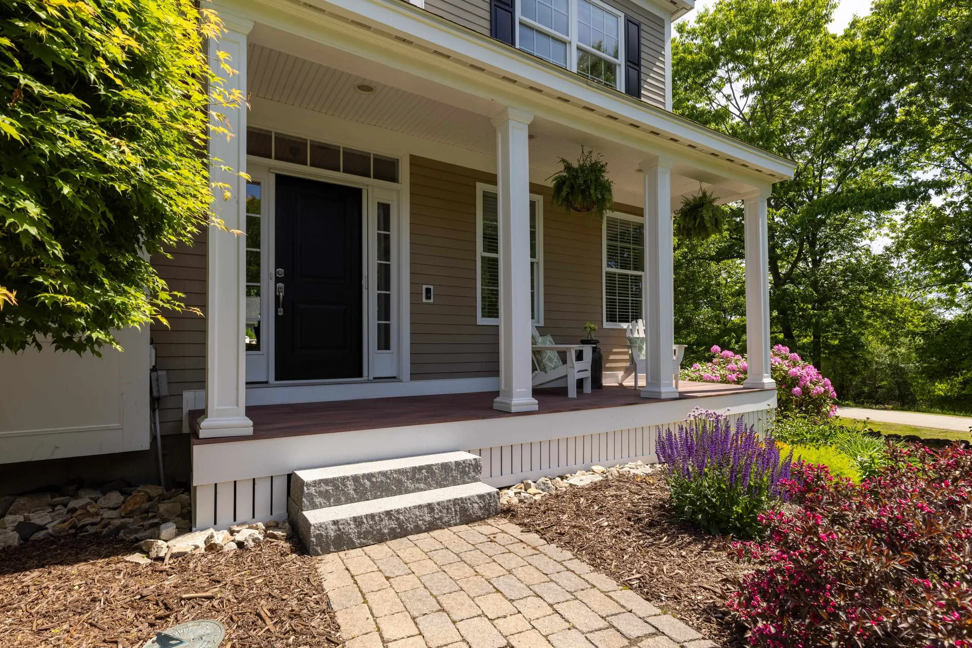 8 Heron Way Stratham NH 03885