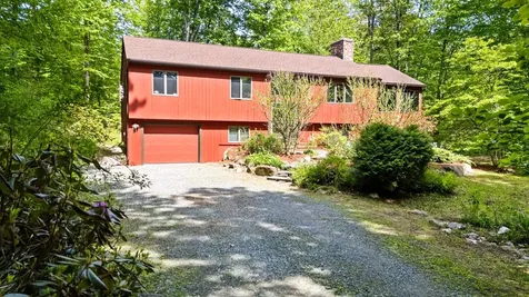 8 Sunset Walk Enfield NH 03748
