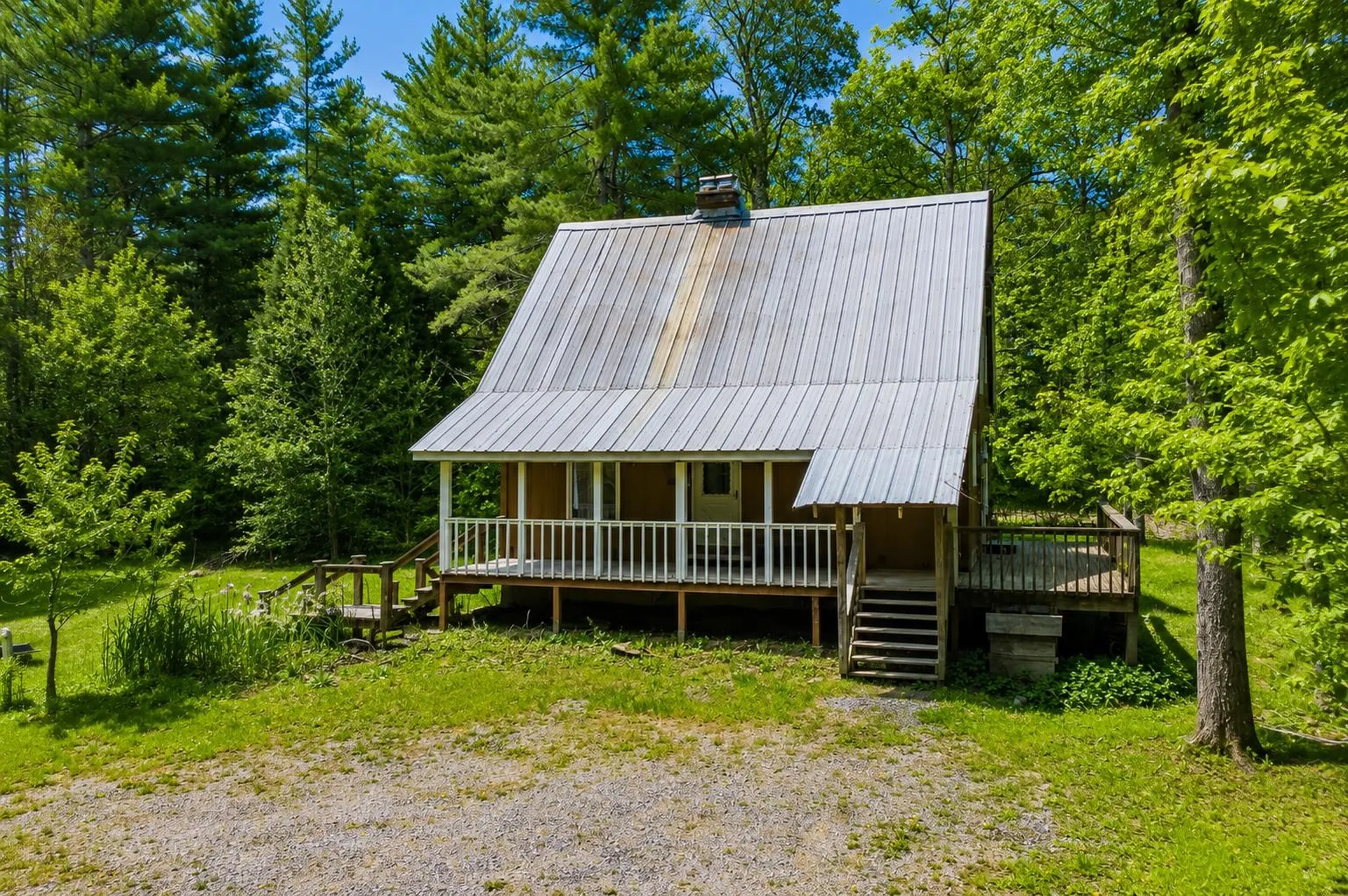 994 West Jamaica Road Jamaica VT 05343