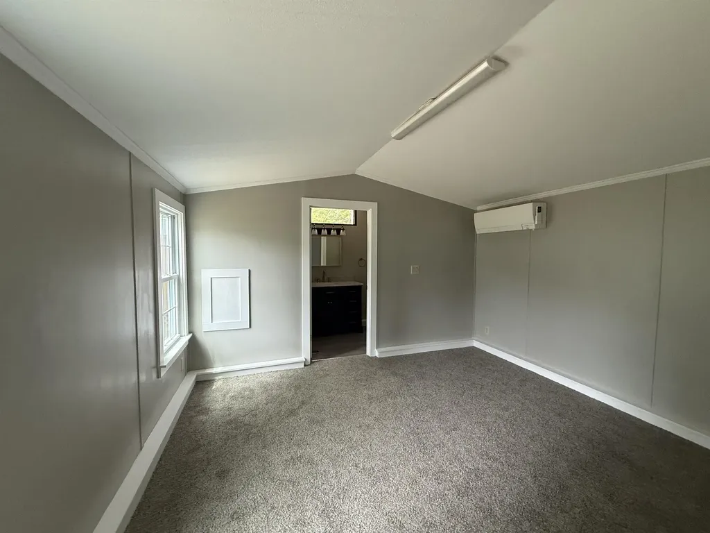 21 Valley Drive Belmont NH 03220