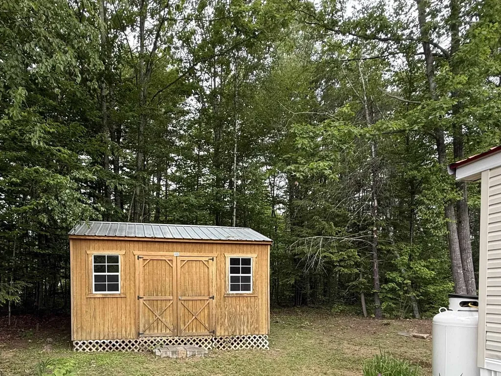 21 Valley Drive Belmont NH 03220
