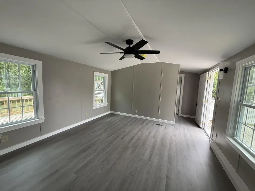 21 Valley Drive Belmont NH 03220