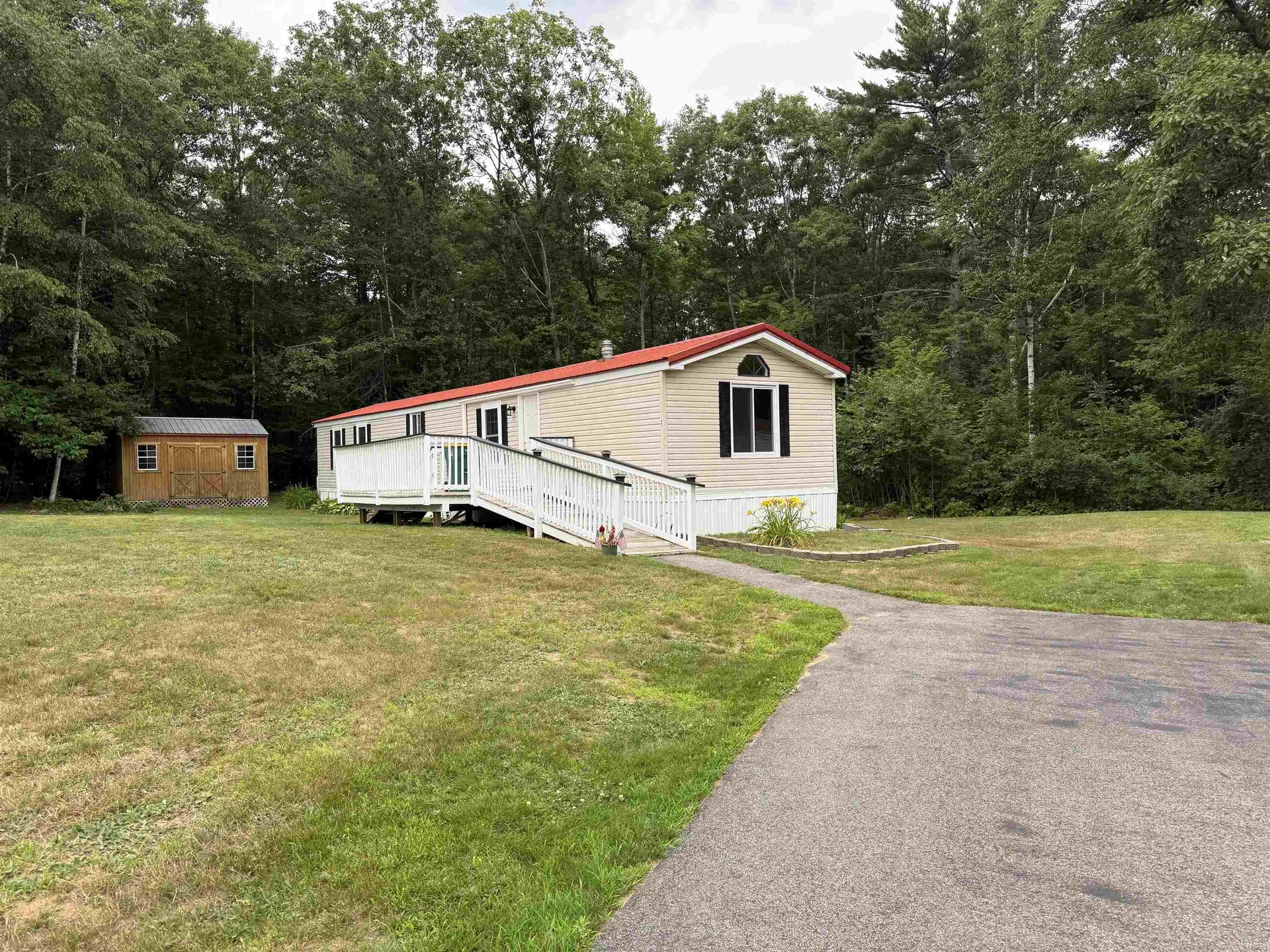 21 Valley Drive Belmont NH 03220