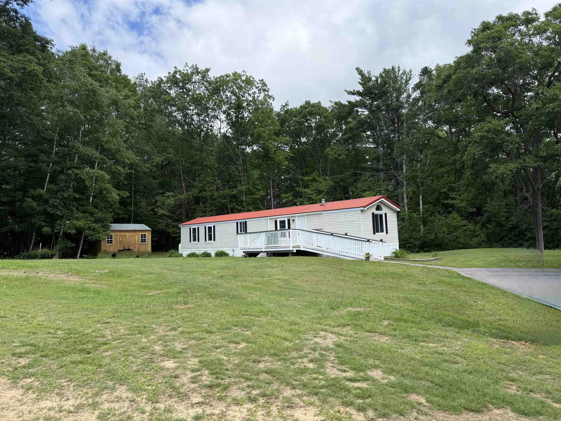 21 Valley Drive Belmont NH 03220