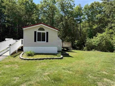 21 Valley Drive Belmont NH 03220