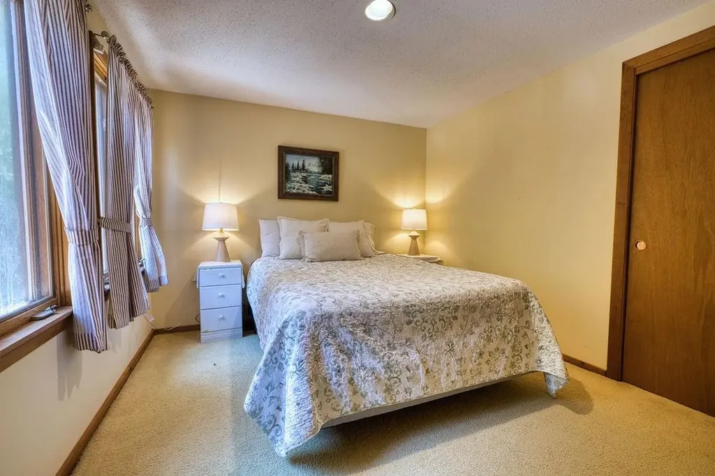 2 Mountainview Road Bartlett NH 03812