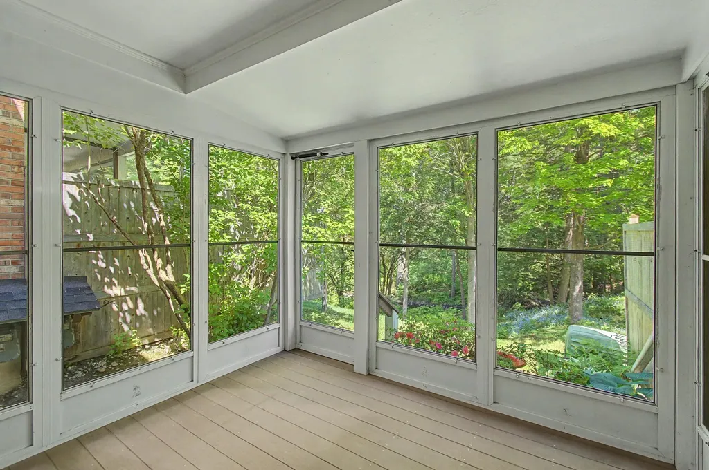 69 Joy Drive South Burlington VT 05403