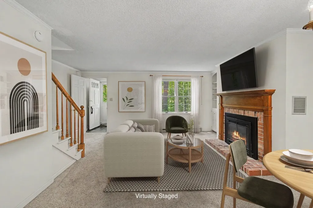 69 Joy Drive South Burlington VT 05403