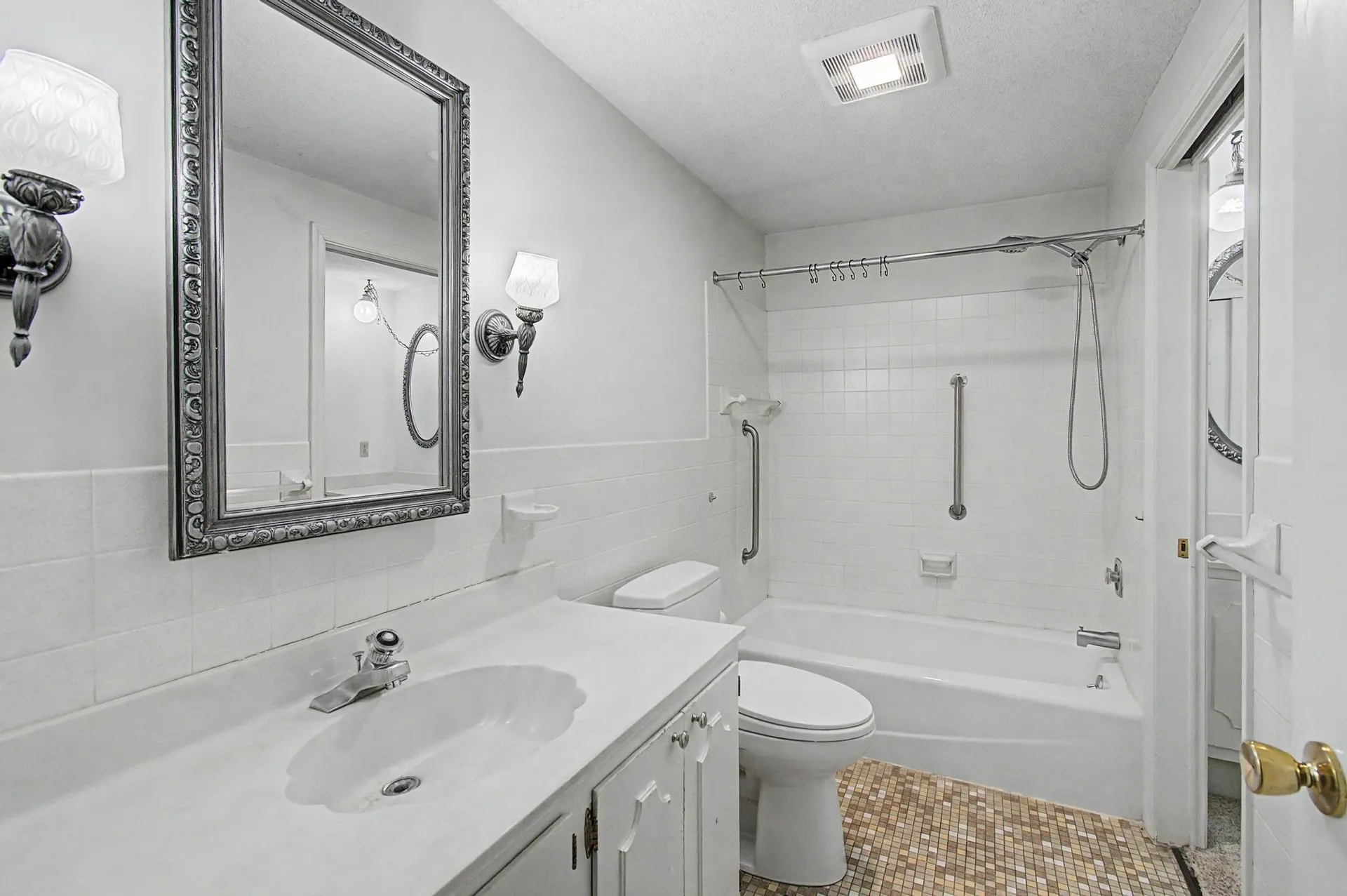 69 Joy Drive South Burlington VT 05403