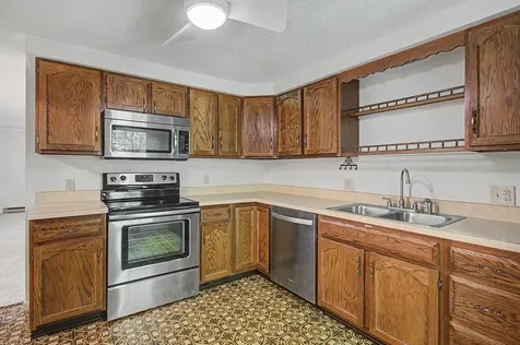 69 Joy Drive South Burlington VT 05403