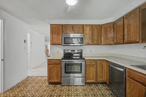 69 Joy Drive South Burlington VT 05403