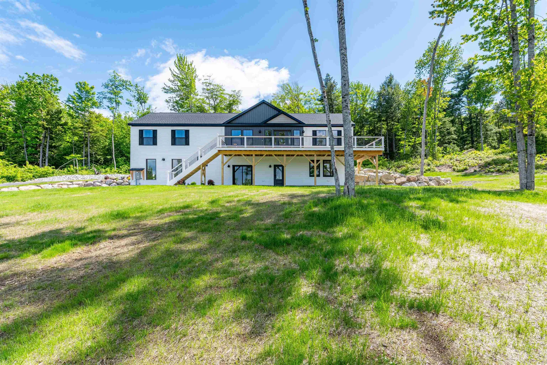 63 Whipple's Way Tamworth NH 03817