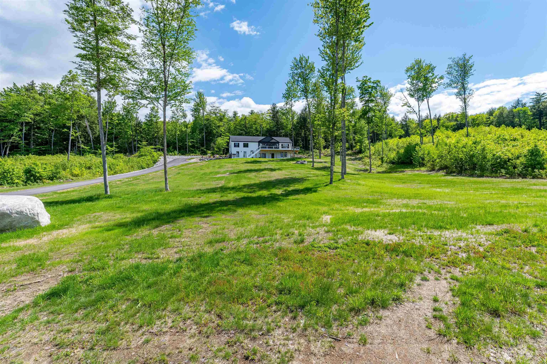 63 Whipple's Way Tamworth NH 03817