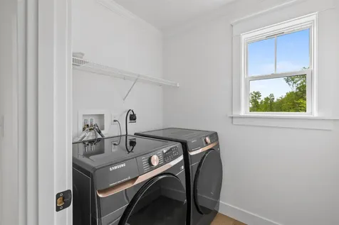 63 Whipple's Way Tamworth NH 03817