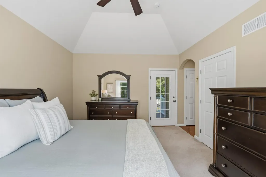 7 Ballard Road Pelham NH 03076