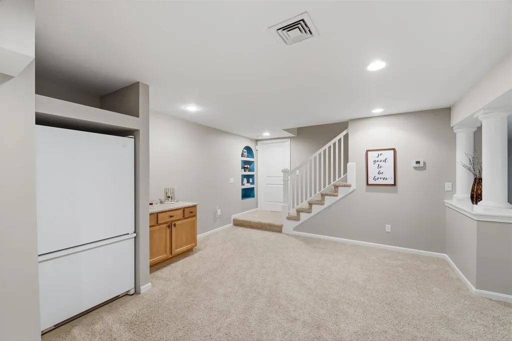 7 Ballard Road Pelham NH 03076