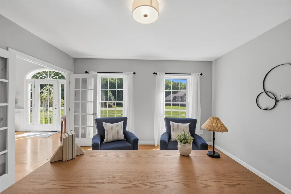 7 Ballard Road Pelham NH 03076