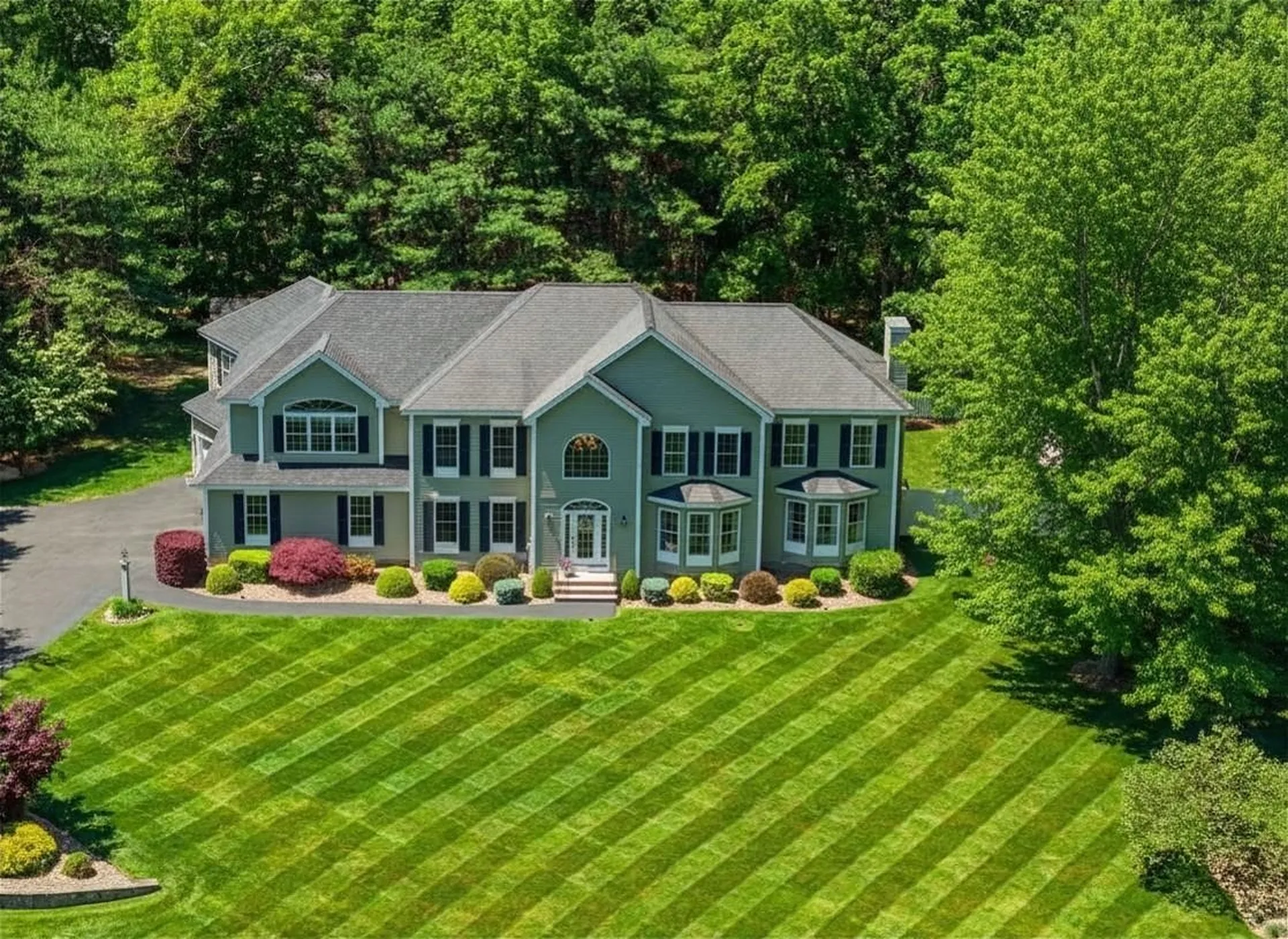 7 Ballard Road Pelham NH 03076