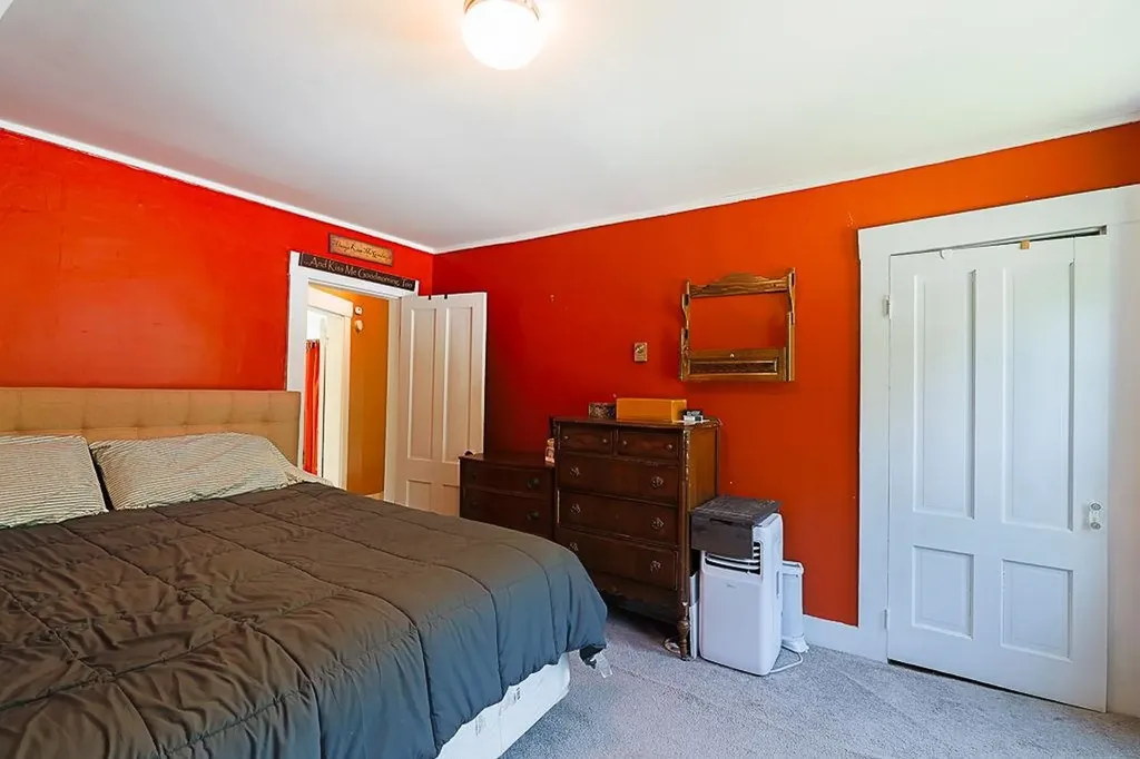 1113 Daniel Webster Highway Woodstock NH 03262