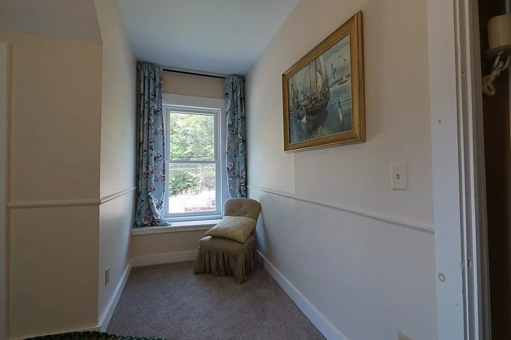 1113 Daniel Webster Highway Woodstock NH 03262