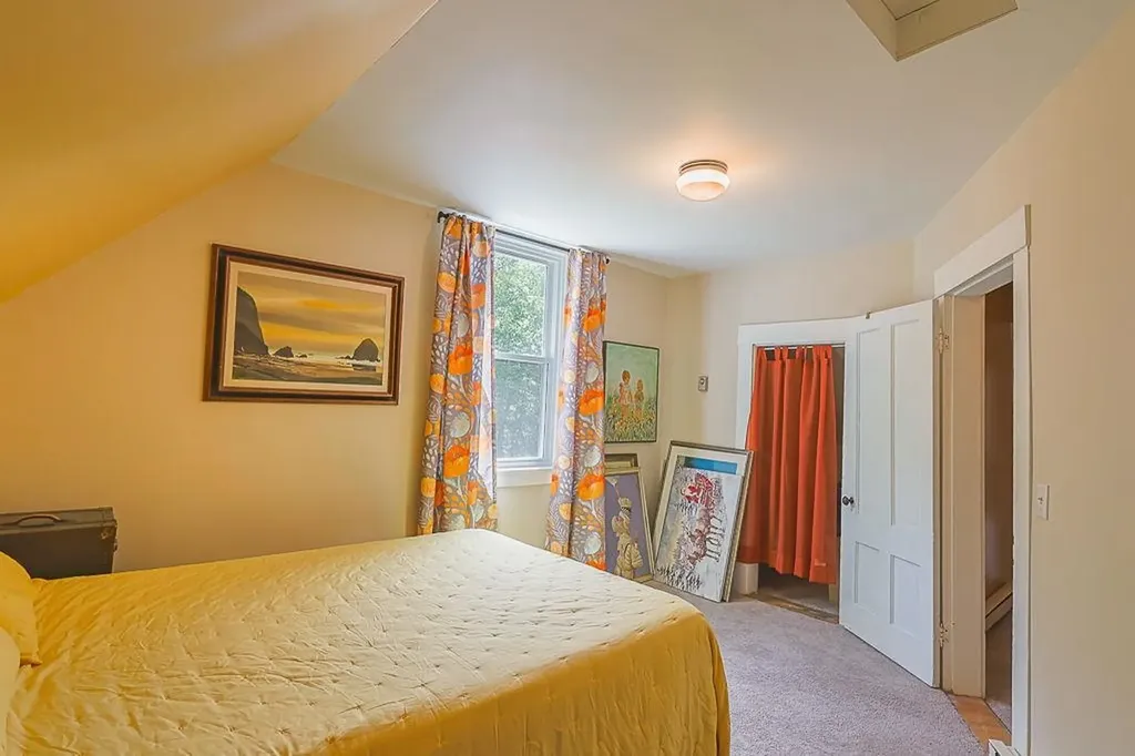1113 Daniel Webster Highway Woodstock NH 03262
