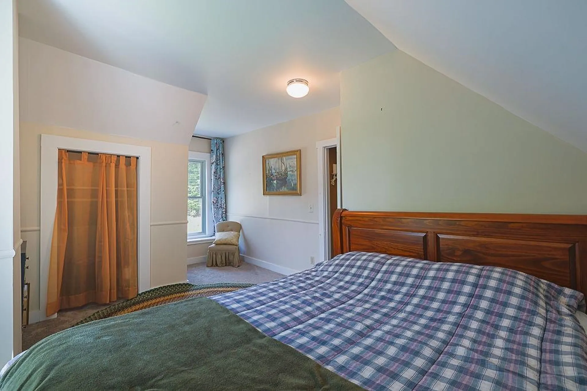 1113 Daniel Webster Highway Woodstock NH 03262