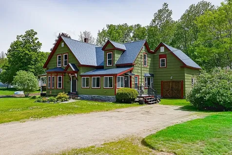 1113 Daniel Webster Highway Woodstock NH 03262