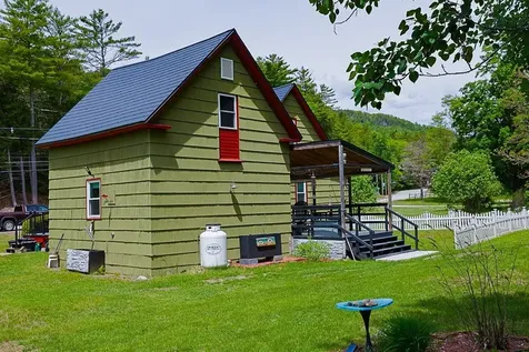 1113 Daniel Webster Highway Woodstock NH 03262