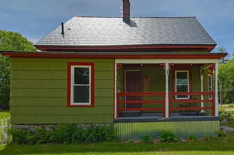 1113 Daniel Webster Highway Woodstock NH 03262