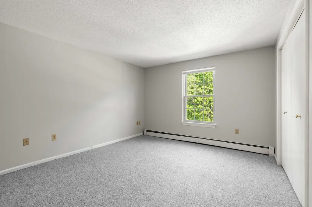 910 White Cedar Boulevard Portsmouth NH 03801