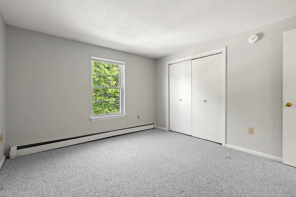910 White Cedar Boulevard Portsmouth NH 03801