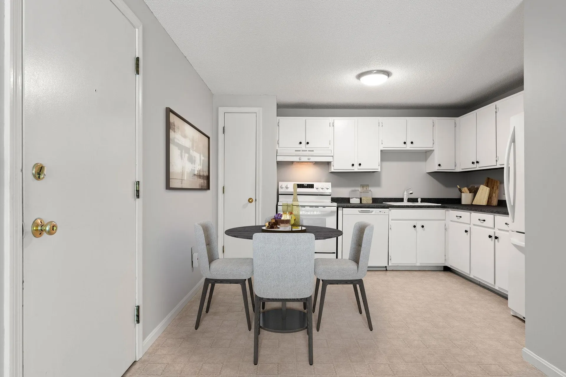 910 White Cedar Boulevard Portsmouth NH 03801